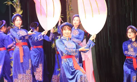 Hà Nội: Vòng thi Bán kết cuộc thi "Giọng hát hay quận Bắc Từ Liêm mở rộng lần thứ nhất ".