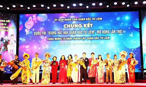 Hà Nội: Chung kết cuộc thi "Giọng hát hay quận Bắc Từ Liêm mở rộng" lần thứ 1
