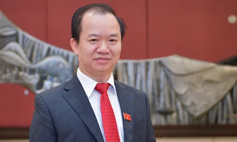 Văn hóa ứng xử – “tấm danh thiếp” của cá nhân và “thương hiệu mềm” của tổ chức