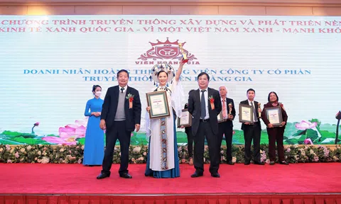 Chung tay xây dựng nền kinh tế xanh, bảo vệ môi trường và phát triển bền vững