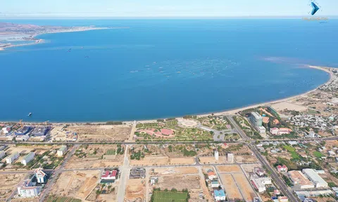 Vì sao Ninh Thuận trở thành “viên nam châm” hút các ông lớn bất động sản đầu tư sôi động nhất Việt Nam