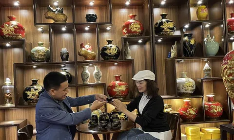 Bảo tàng Nghề gốm Bát Tràng tuyển dụng nhân sự chuyên nghiệp