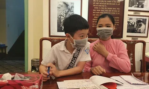 Xúc động về những lời chia sẻ của người mẹ viết về cậu con trai yêu quý của mình
