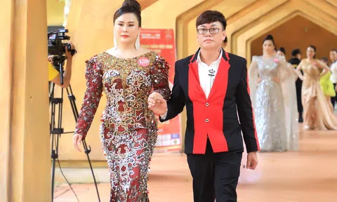 Dạ hội của NTK Tommy Nguyễn lộng lẫy trong phần thi tài năng 'Hoa hậu Doanh nhân Việt Nam toàn cầu 2022'