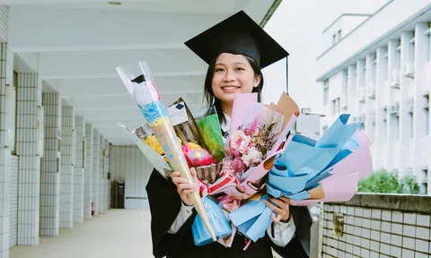 Huỳnh Minh Thư – Cô gái An Giang sở hữu thành tích học tập khủng