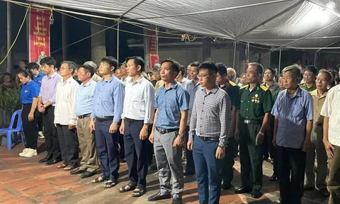 Thắp nến tri ân các anh hùng liệt sỹ!