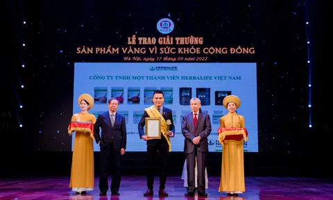 Herbalife Việt Nam Nhận Giải Thưởng “Sản Phẩm Vàng Vì Sức Khỏe Cộng Đồng năm 2022”