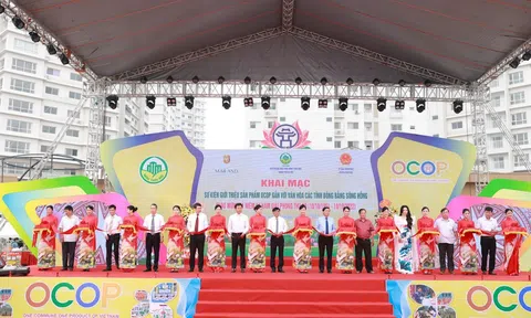 Khai mạc sự kiện giới thiệu sản phẩm OCOP gắn với văn hóa các tỉnh Đồng bằng sông Hồng năm 2022