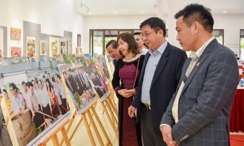 Cuộc thi và Triển lãm ảnh "Một thoáng Nông thôn mới Hà Nội" đã thành công rực rỡ!