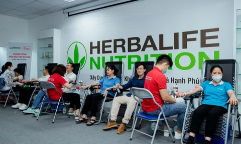Thành viên độc lập và nhân viên Herbalife Việt Nam tham gia hiến máu tình nguyện 