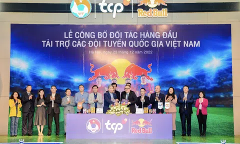 TCP Việt Nam - Red Bull Nhà tài trợ hàng đầu của các Đội tuyển Bóng đá Quốc gia Việt Nam