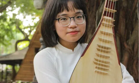 Lê Diệu Linh, cô trò học giỏi kể chuyện bằng thơ