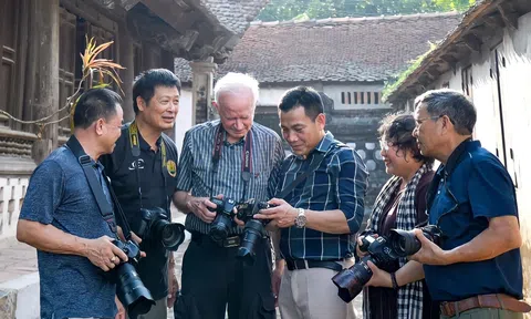 Nhiếp ảnh gia Jean Michel Gallet với tình yêu Việt Nam