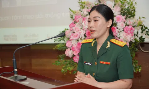 NSƯT Hương Giang: Nữ ca sĩ quân nhân tâm huyết với ca khúc “Lời Bác dặn trước lúc đi xa”