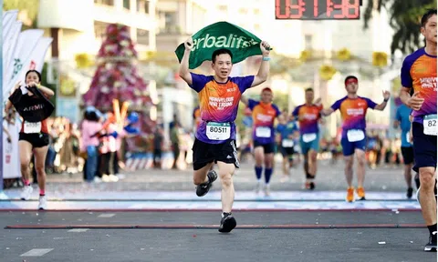 Giải VnExpress Marathon Marvelous Nha Trang 2023 thu hút hơn 11.000 vận động viên tham gia