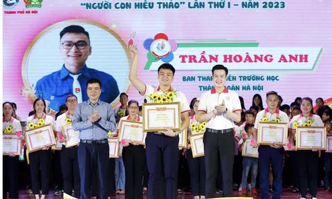 Nghĩa cử nhân văn từ liên hoan những tấm lòng hiếu thảo