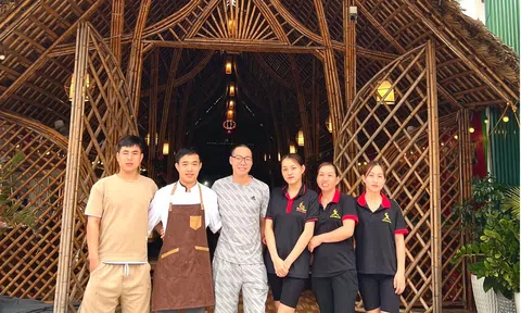 Đầu bếp Ngô Đình Đông và Trung tâm dạy nghề bếp cho cộng đồng