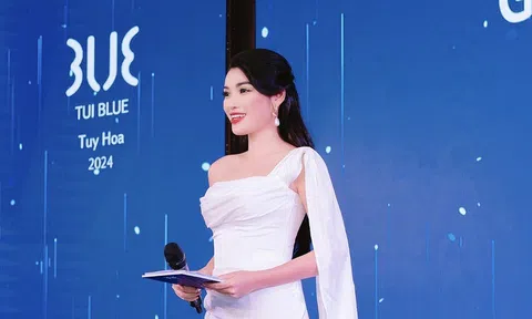 MC Diễm Nhi xinh đẹp, chuyên nghiệp ghi dấu ấn sâu sắc trong lòng khán giả qua từng sự kiện doanh nghiệp