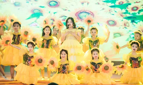 Chương trình “Xứ Sở Ước Mơ” Fashion Show gây ấn tượng mạnh tại Festival nghệ thuật thiếu nhi Việt Nam 2024