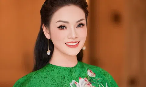 NSƯT Tân Nhàn: Nữ hoàng dòng nhạc dân gian và hành trình giữ lửa truyền thống