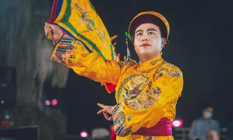 Nghệ nhân Ưu tú Phạm Hồng Quang: Thanh đồng phải có căn số, đạo đức và nhận thức đúng đắn