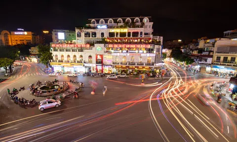 Đa kênh, đa nền tảng, khách hàng dễ dàng tiếp cận các dịch vụ của EVNHANOI