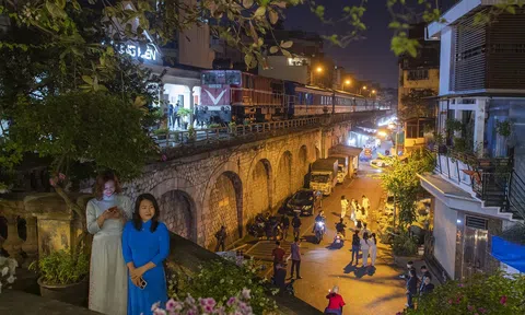 "Hành trình di sản" - Chuyến tàu đặc biệt tại lễ hội Thiết kế Sáng tạo Hà Nội 2023