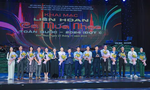 Khai mạc Liên hoan Ca, múa, nhạc toàn quốc năm 2024