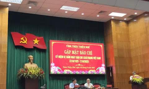 Thừa Thiên Huế - Gặp mặt báo chí kỷ niệm 97 năm ngày báo chí cách mạng Việt Nam