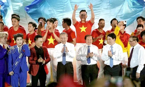 Chương trình nghệ thuật “Mùa xuân thống nhất” - Bản hùng ca tri ân và khát vọng phát triển đất nước