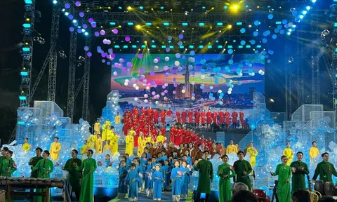 Du lịch TP. Hồ Chí Minh: Phát triển sản phẩm văn hóa – lịch sử, hướng đến “hòa bình” và “hạnh phúc”