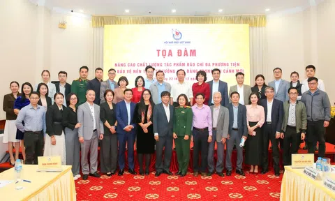 Nâng cao chất lượng tác phẩm báo chí đa phương tiện bảo vệ nền tảng tư tưởng của Đảng