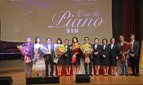 Khởi động cuộc thi SIU Piano Competition 2022
