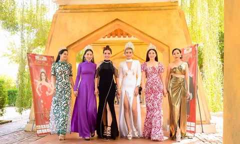 Các thí sinh Hoa hậu Doanh nhân Việt Nam 2022 trình diễn thời trang tại Bà Nà Hills