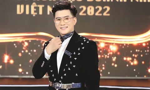 MC Minh Hưng và hành trình dẫn dắt thành công đêm chung kết Hoa hậu Doanh nhân Việt Nam 2022