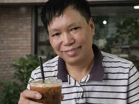 Cà phê sáng ở Kiến Xương