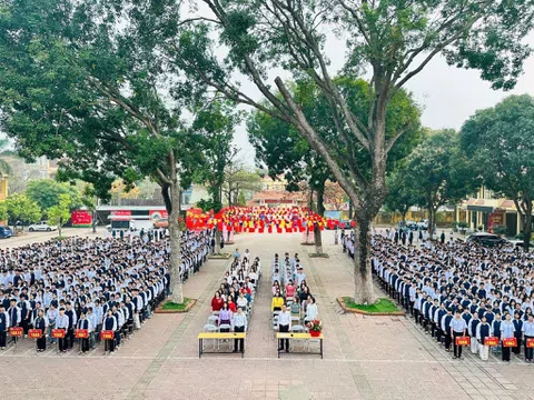 Phú Thọ: Xây dựng môi trường học đường văn hóa, “thầy giỏi, trò xuất sắc” tại Trường THPT Bình Xuyên