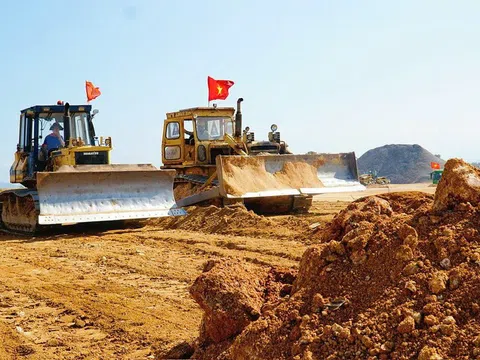 Gia Lai: Quyết liệt và thần tốc hơn nữa để cao tốc Quy Nhơn-Pleiku hoàn thành đúng tiến độ, chất lượng, kế hoạch