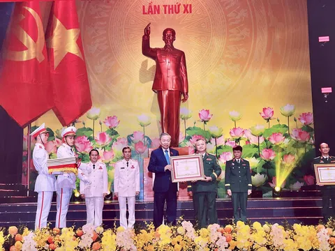 Binh đoàn 15: Long trọng đón nhận Danh hiệu Anh hùng LLVT nhân dân lần thứ hai