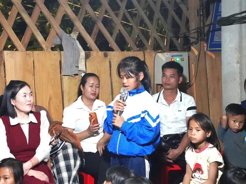 Quàng Ngãi: Tu Mơ Rông tiếp sức cho học sinh đến trường bằng những việc làm thiết thực