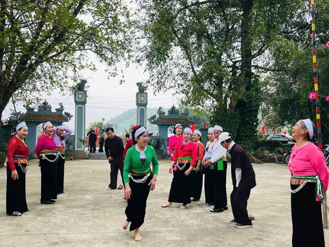 Phú Thọ: Bảo tồn, phát huy giá trị trang phục truyền thống người Mường cần sự quan tâm của cộng đồng