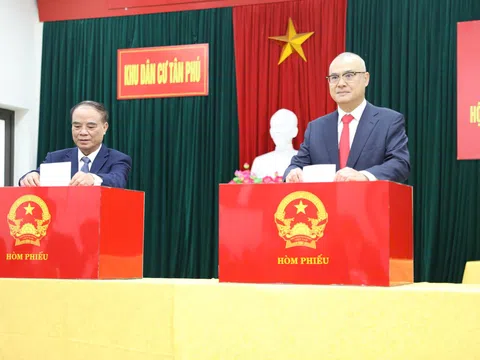 Phú Thọ: Bí thư Tỉnh ủy Phạm Đại Dương dự khai mạc và bỏ phiếu bầu cử tại phường Việt Trì