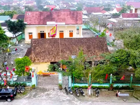 Nghệ An: Sắp kỷ niệm 100 năm đình Sen nhưng đang xuống cấp nghiêm trọng