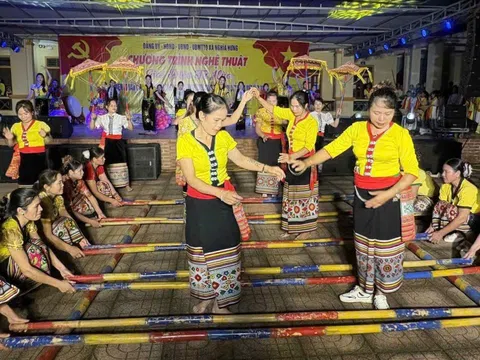 Nghệ An: Nghĩa Hưng bảo tồn, phát huy giá trị văn hóa dân tộc Thái, Thổ gắn với du lịch cộng đồng