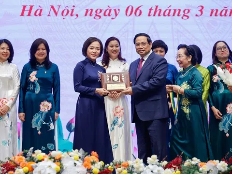 Góc nhìn văn hoá: Phụ nữ Việt Nam - Từ truyền thống anh hùng đến khát vọng thời đại (Nhân kỷ niệm 116 năm Ngày Quốc tế phụ nữ)