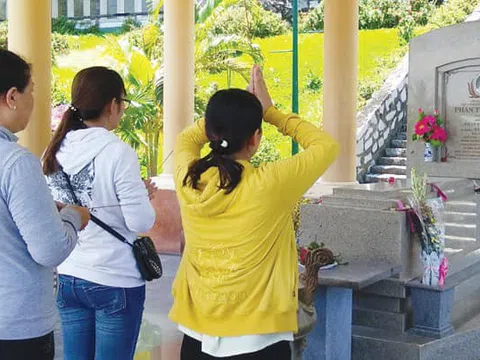 Nguyên mẫu chị Sứ: Bông hoa bất tử của Hòn Đất