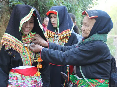 Thái Nguyên: Nét độc đáo trong đám cưới người Dao Lô Gang