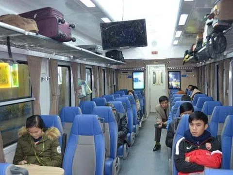 Ai là “cơi đựng trầu” ?