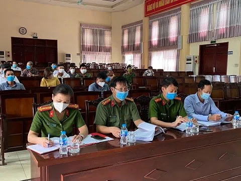 Hưng Yên: Hội nghị lắng nghe ý kiến nhân dân và công bố Quyết định thành lập Tổ tự quản về ANTT tại xã Nghĩa Trụ, Văn Giang