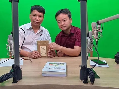 Thi sĩ Đặng Vương Hưng: Lục bát như là hơi thở